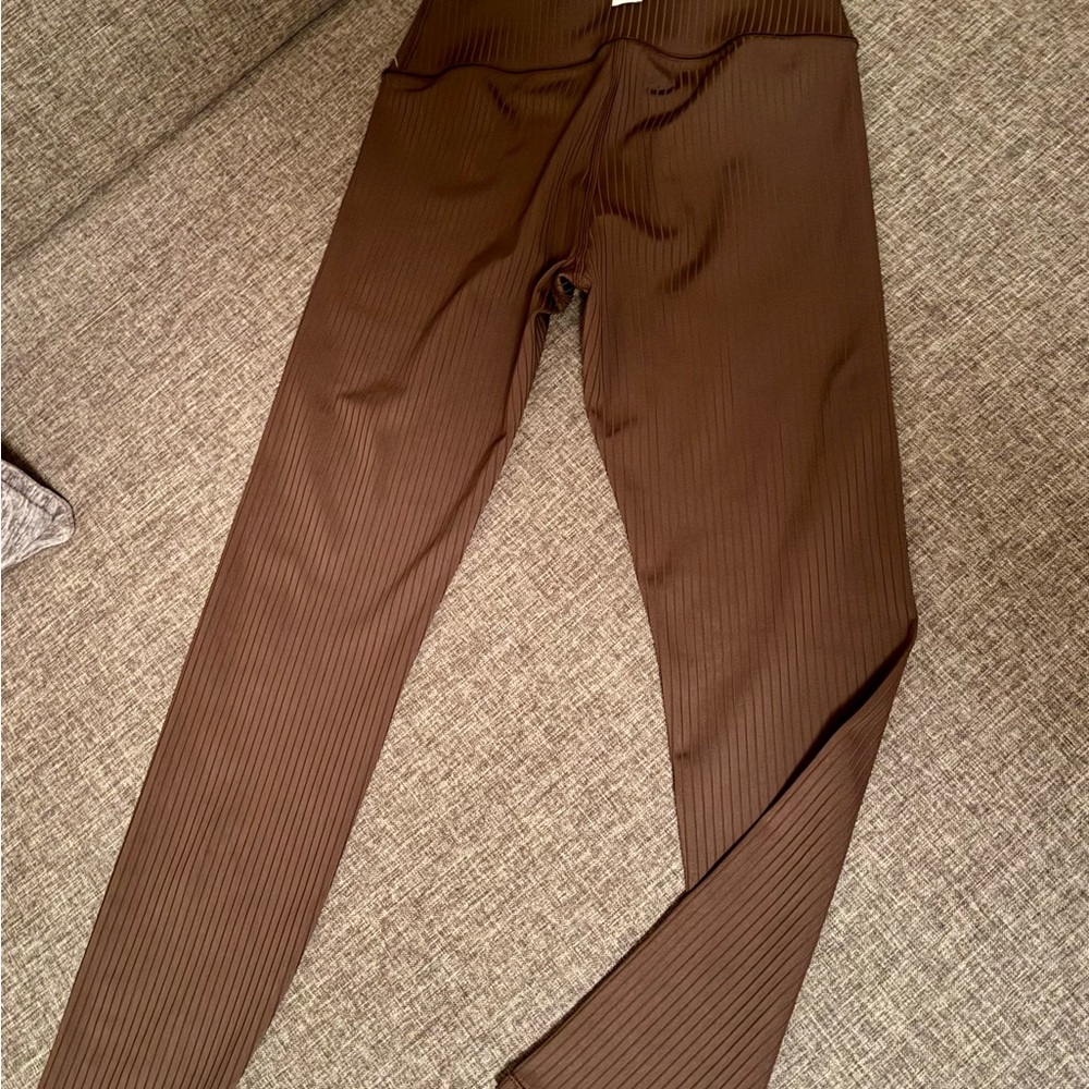 VUORI Inversion Rib Legging - Picture 6 of 6